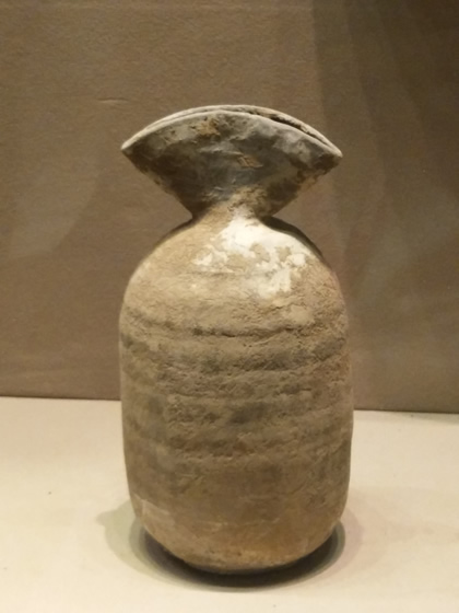 灰陶粮袋