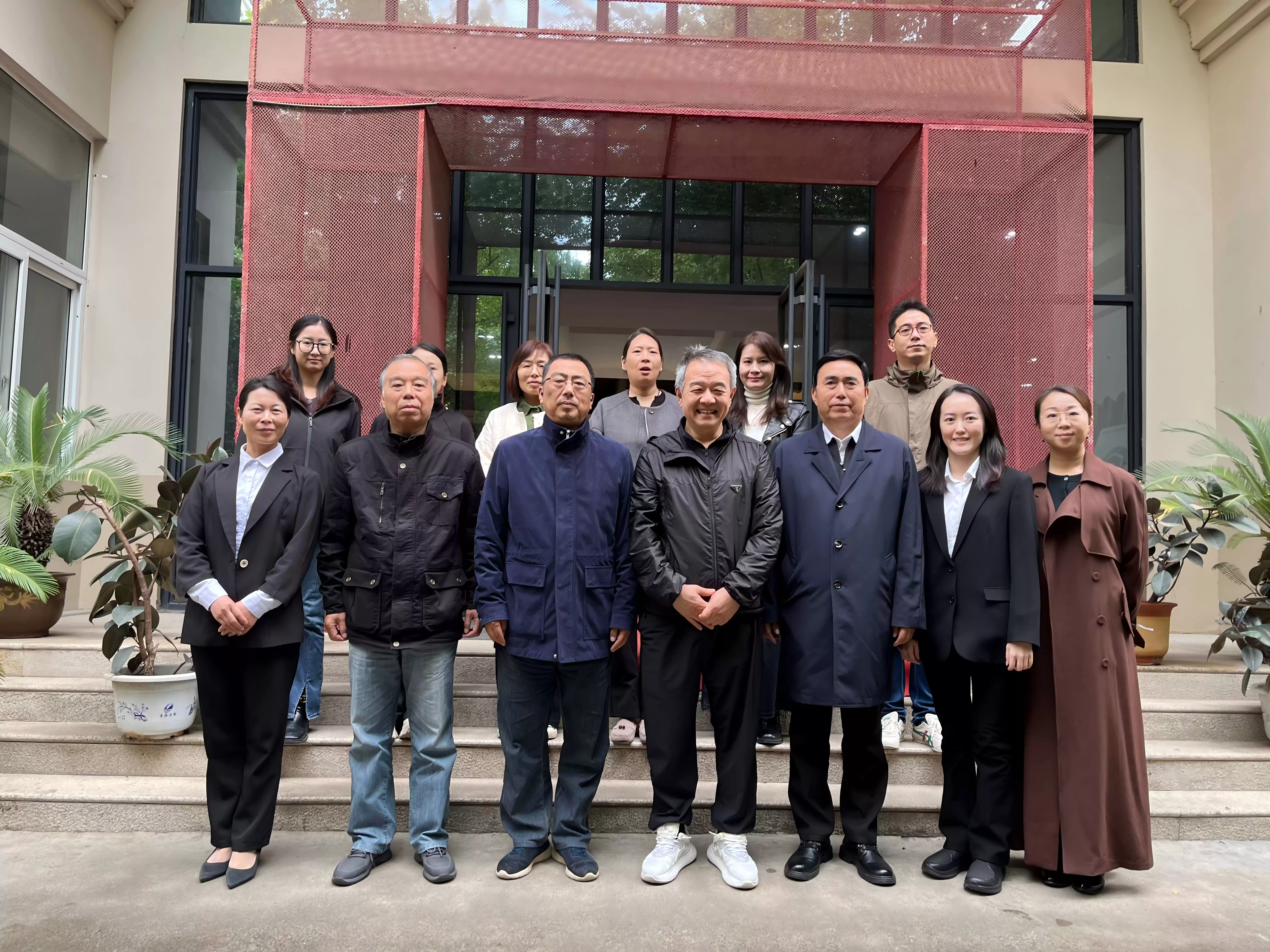 校企协同共探文创融合新路径——博物馆策划与文创开